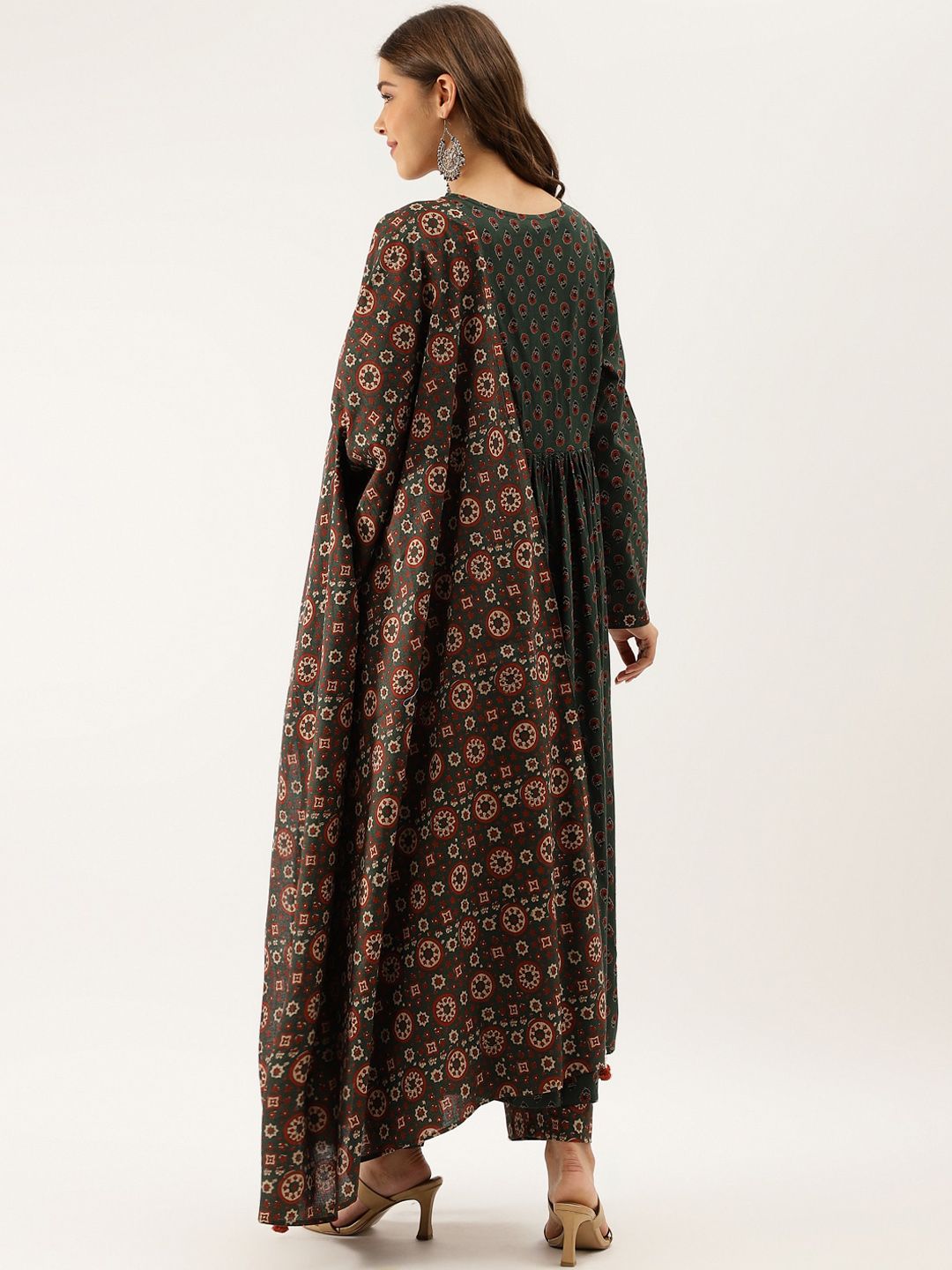 Dhiyona KL Floral Printed V-Neck Pure Cotton Empire Anarkali Kurta With Trousers & Dupatta