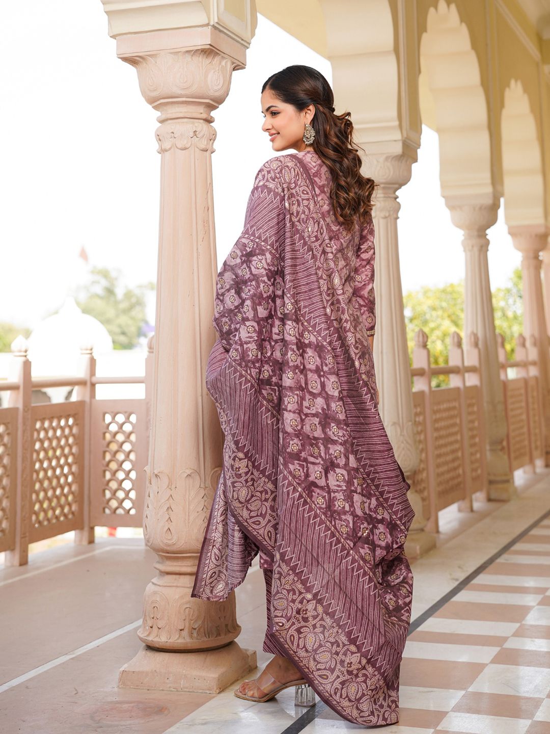 Dhiyona KL Ethnic Motifs Zari Embroidered Straight Kurta With Trousers & Dupatta