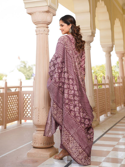 Dhiyona KL Ethnic Motifs Zari Embroidered Straight Kurta With Trousers & Dupatta