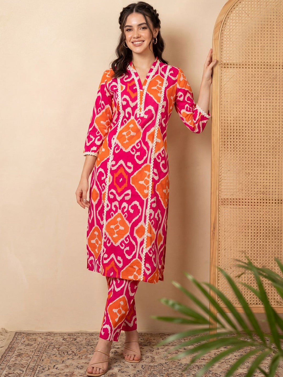 Women Ethnic Motifs Printed Regular Pure Cotton Kurta with Trousers