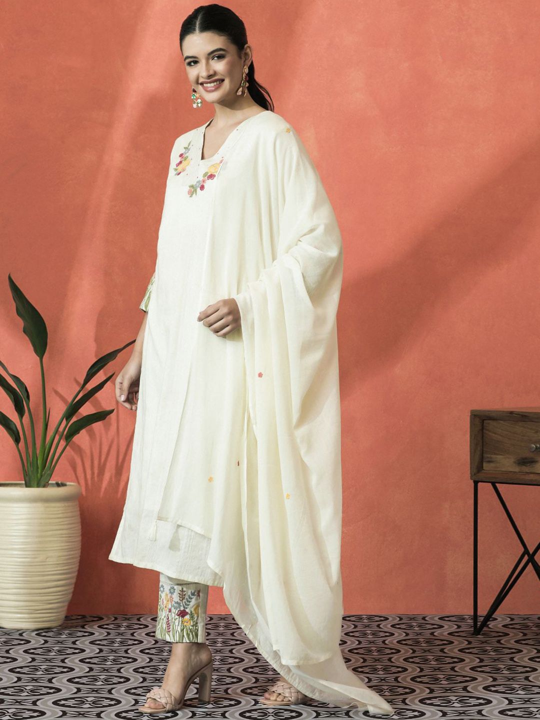 Dhiyona SN Women's Floral Embroidered V-Neck Sequinned Cotton Straight Kurta With Trouser & Dupatta