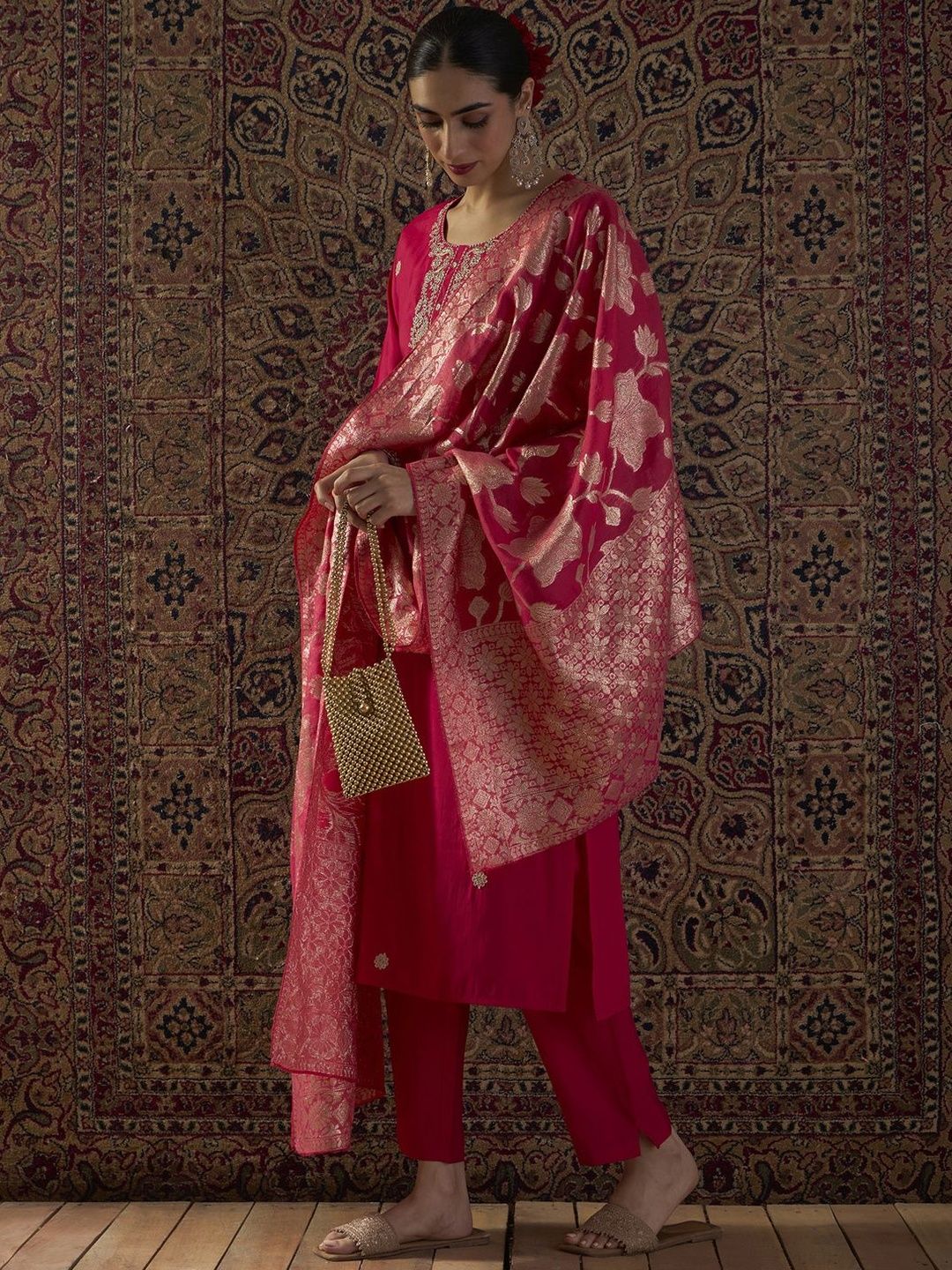 Dhiyona IE Floral Embroidered Thread Work Round Neck Straight Kurta With Trouser & Dupatta