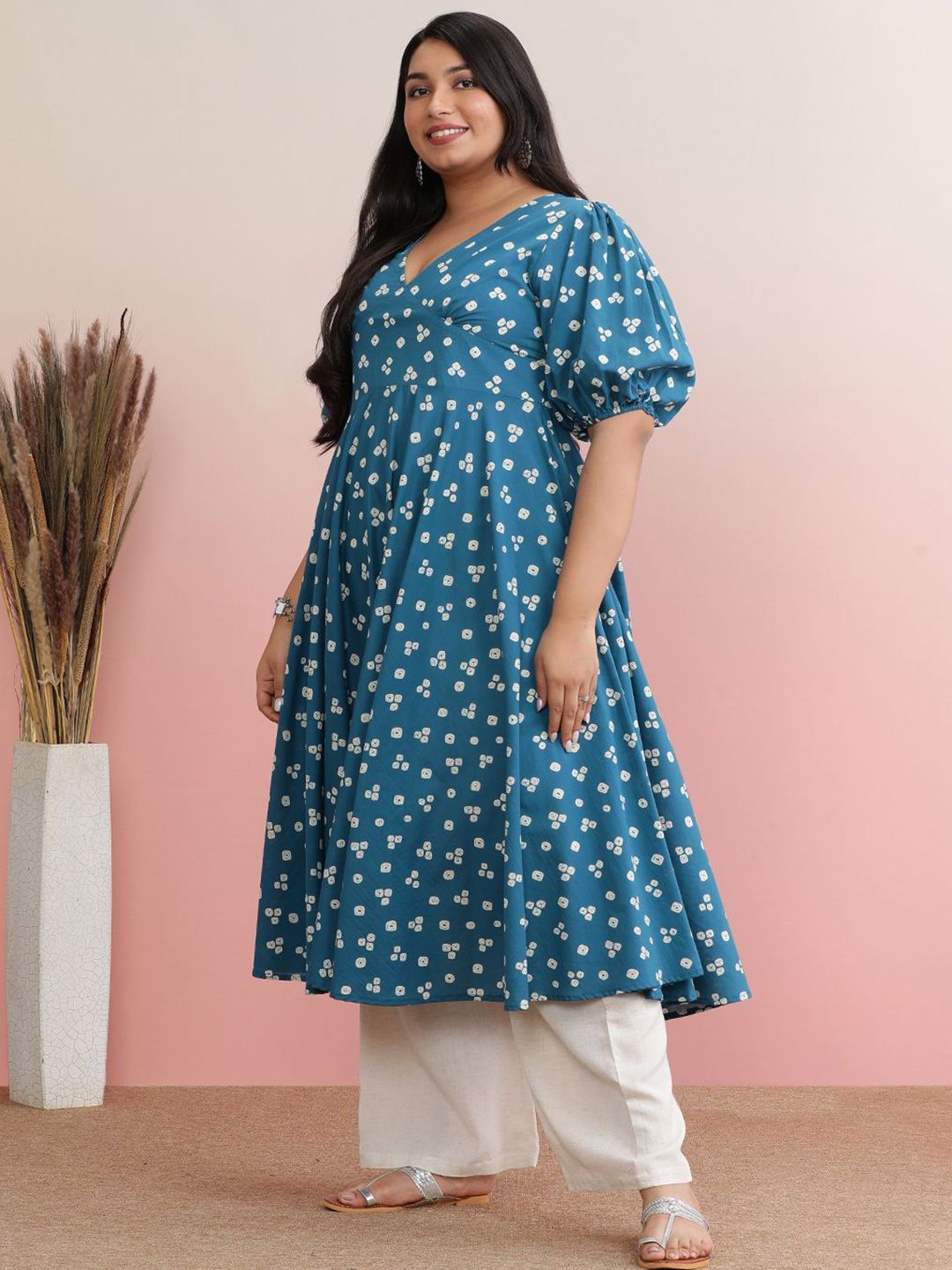 Dhiyona AY Women's Floral Print A-Line Kurta