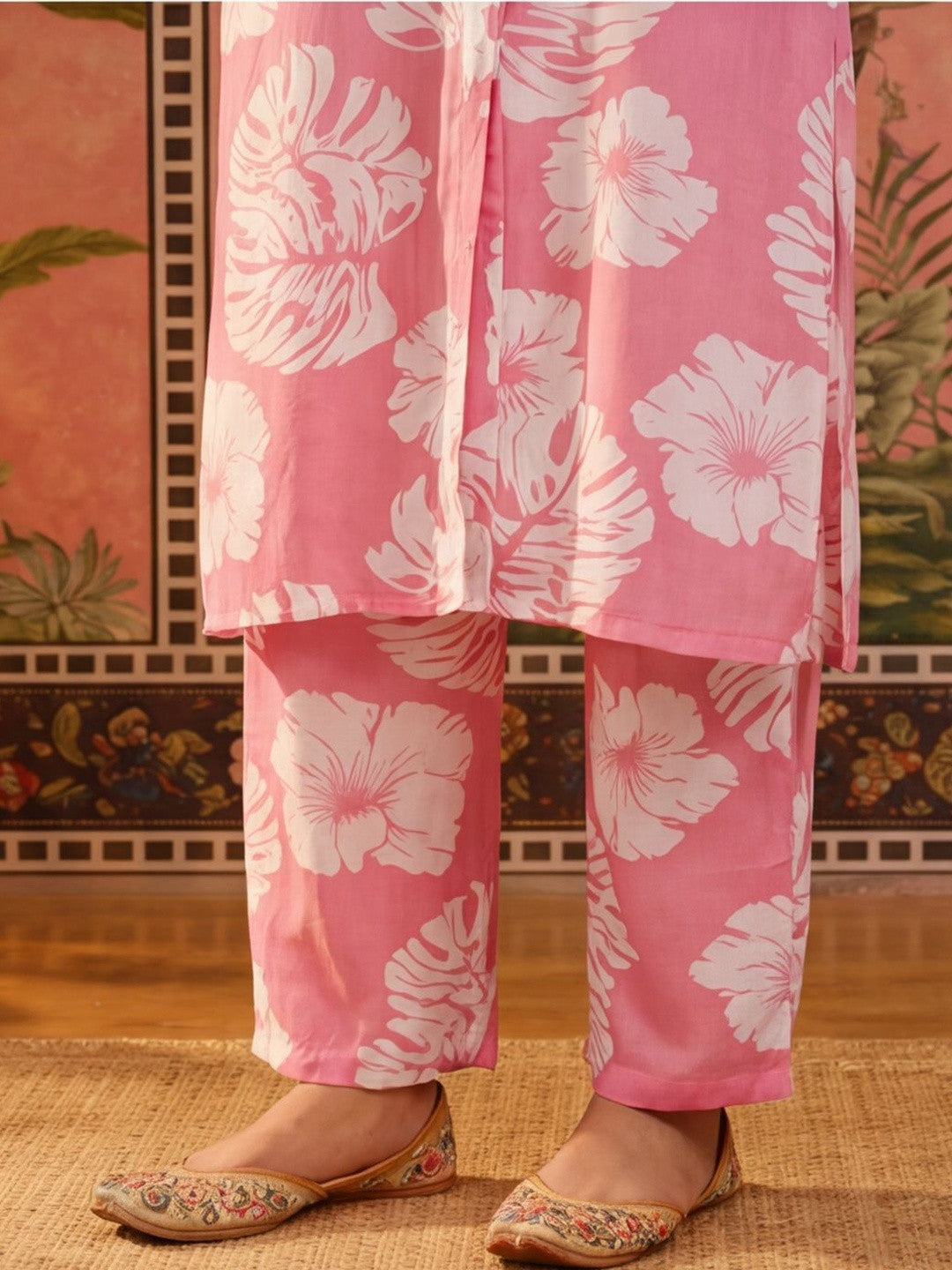 Printed Viscose Rayon Shirt Collar Kurta & Trousers