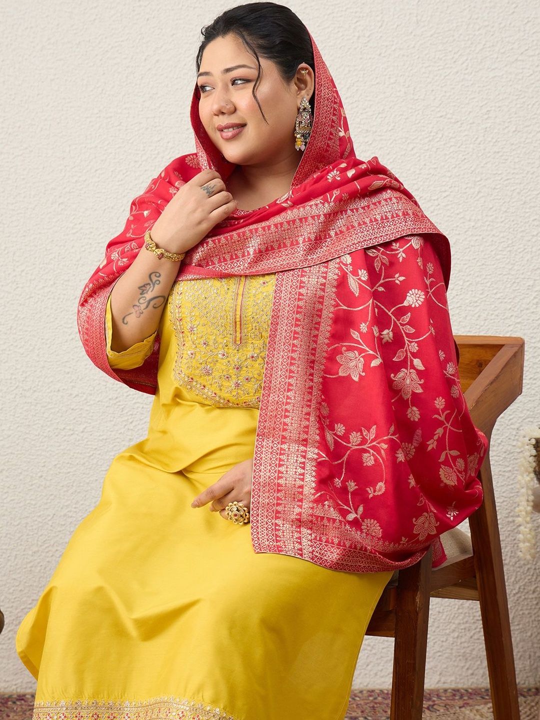 Dhiyona Women's Ethnic Motifs Embroidered Regular Kurta with Trousers & With Dupatta