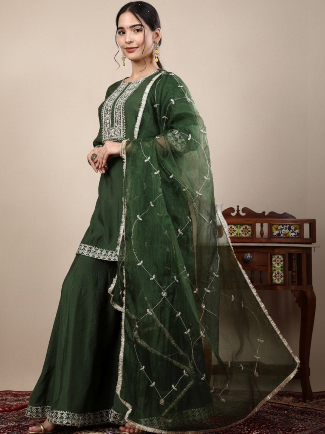 Dhiyona HOP Embroidered Round Neck Straight Kurti & Sharara With Dupatta