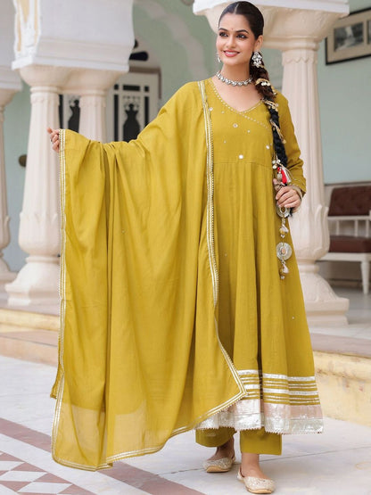 Dhiyona RR Women's Floral Pure Cotton Kurta with Trousers & With Dupatta