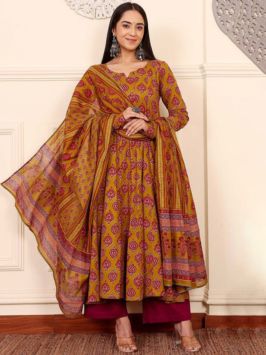 Dhiyona KL Women Floral Printed Kurta with Palazzo & Dupatta