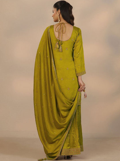 Dhiyona LL Women Ethnic Motifs Embroidered Regular Thread Work Kurta with Sharara & With Dupatta