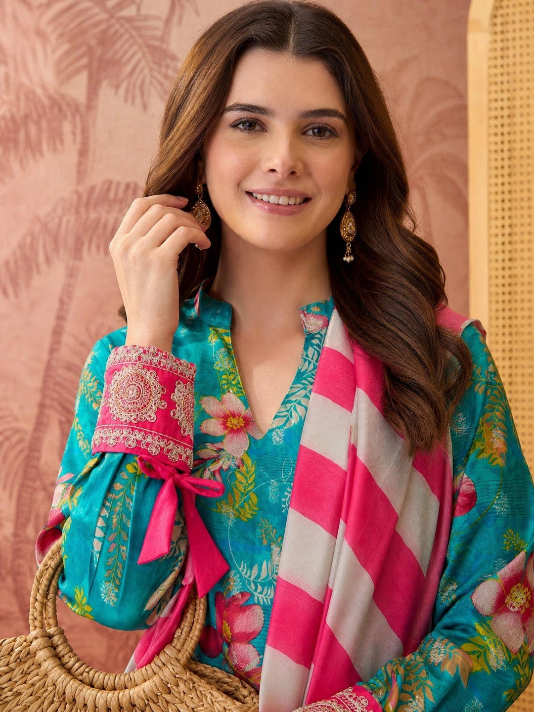 Women Floral Printed Regular Thread Work Kurta with Palazzos & With Dupatta