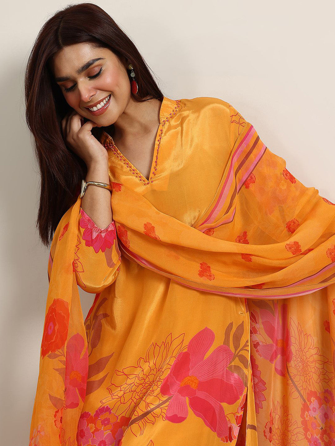 Floral Printed Beads and Stones Work V Neck Straight Kurta With Trousers And Dupatta