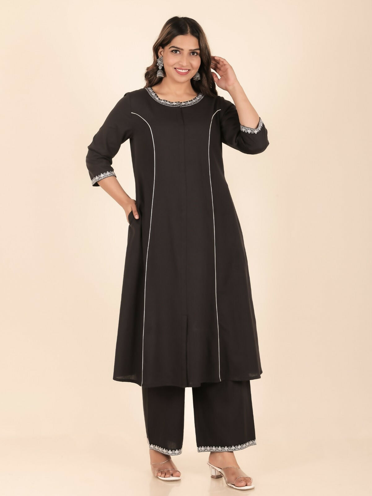 Women's A-line Linen Cotton Solid Women's Kurta - Black