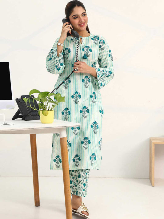 Women Printed Regular Cotton Blend Kurta with Trousers