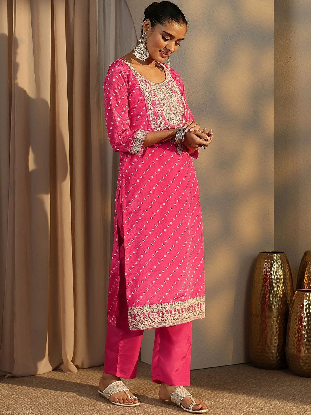 Women Ethnic Motifs Printed Regular Thread Work Kurta with Trousers & With Dupatta