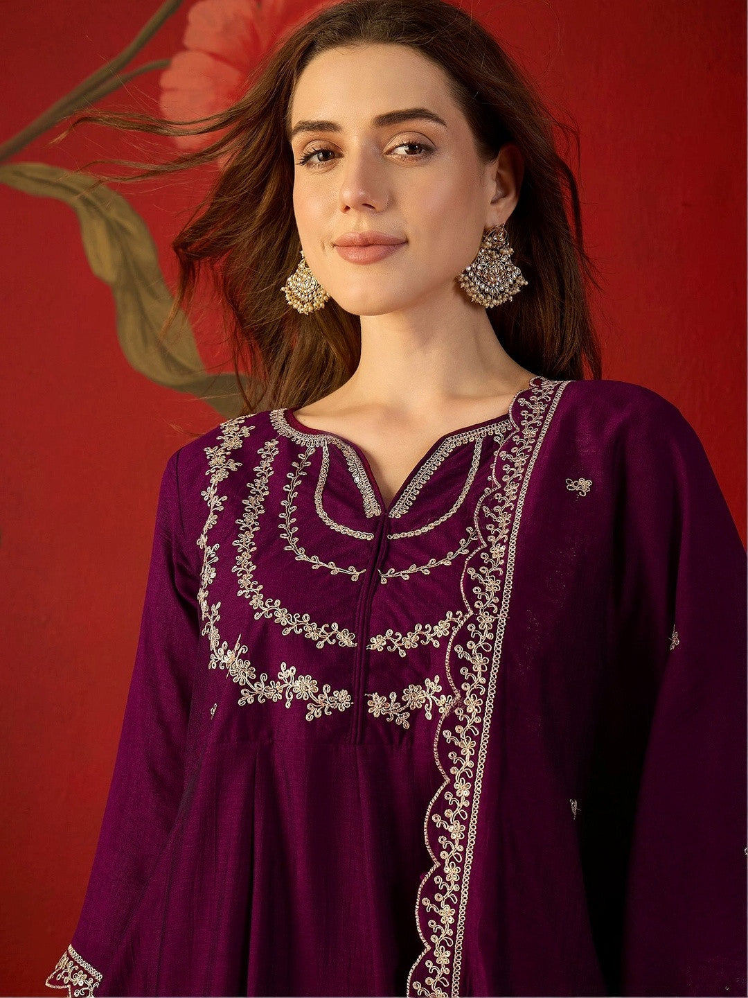 Women Embroidered Regular Thread Work Kurta with Trousers & With Dupatta