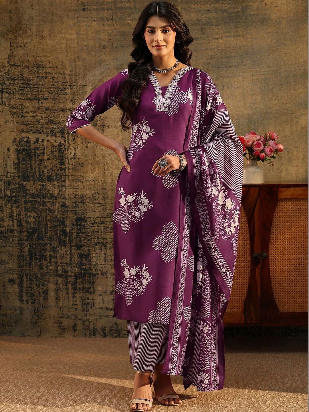 Burgundy Bandhani Cotton Blend Straight Suit Set