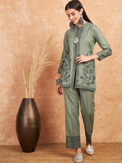 Woven Design Winter Pashmina Kurti With Trousers