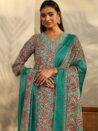 Women Floral Printed Regular Kurta with Trousers & With Dupatta