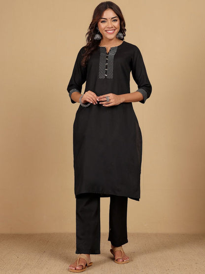 Black Thread Work Notch Neck Straight Kurta With Trousers And Dupatta