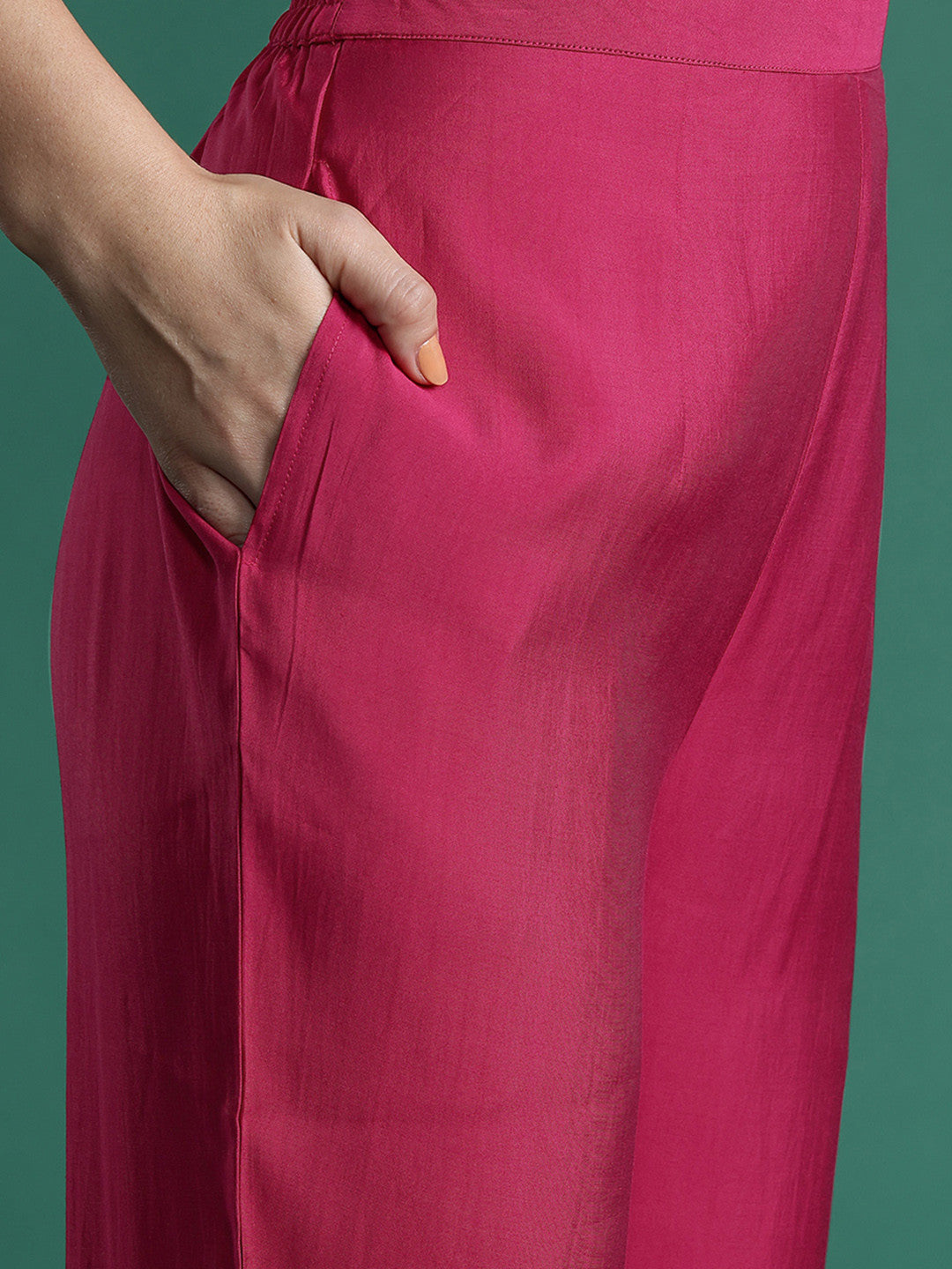 Women Ethnic Motifs Embroidered Zari Liva Kurta With Trousers & Dupatta