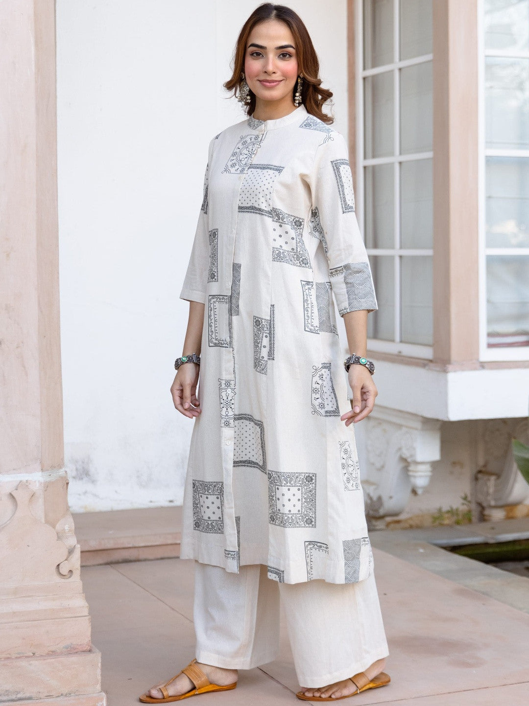 Printed Mandarin Collar Kurta & Palazzos