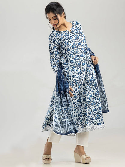 Dhiyona KL Floral Printed Kurta With Trouser & Dupatta