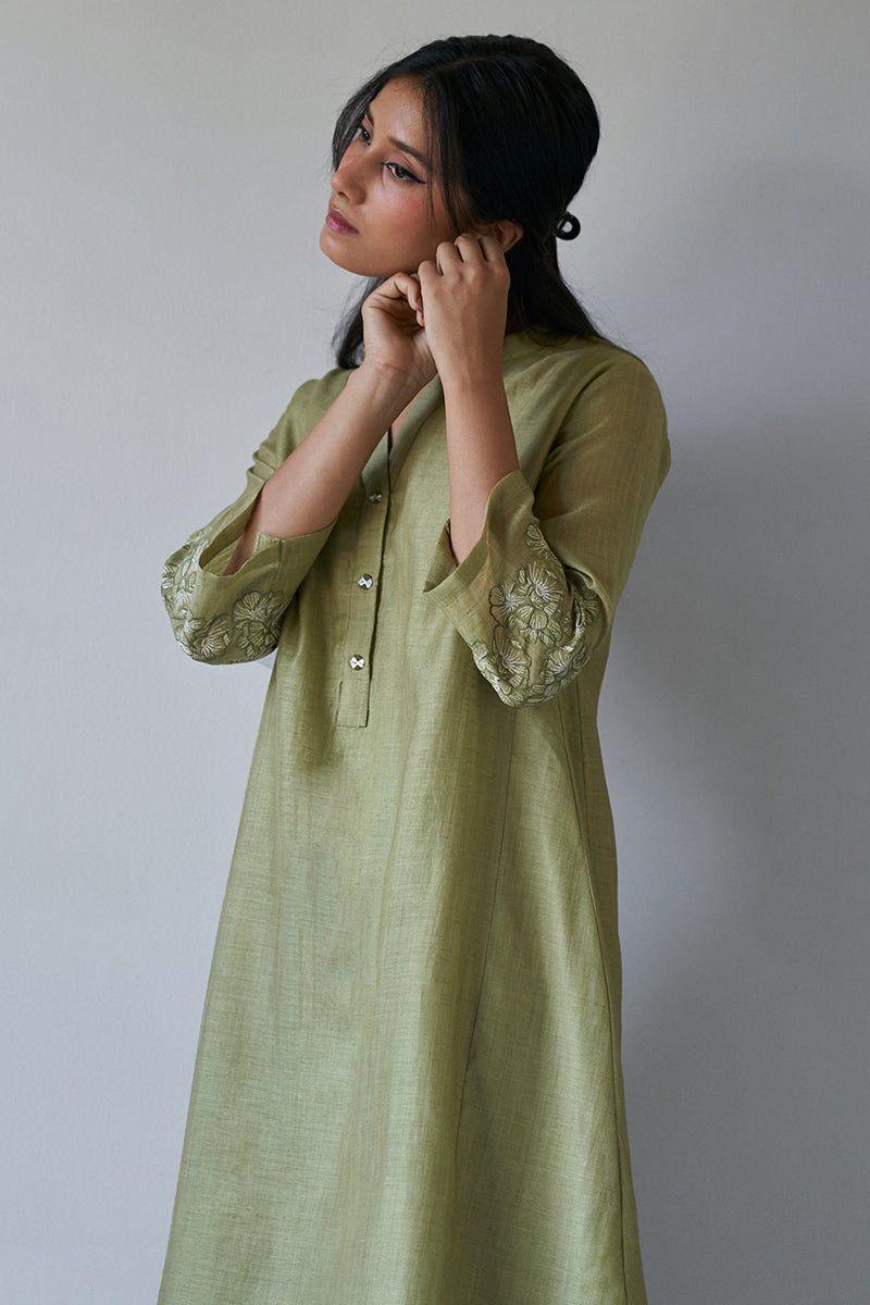 Women's Green Sand Silk Embroidered Sleeve Kurta With Cotton Bottom