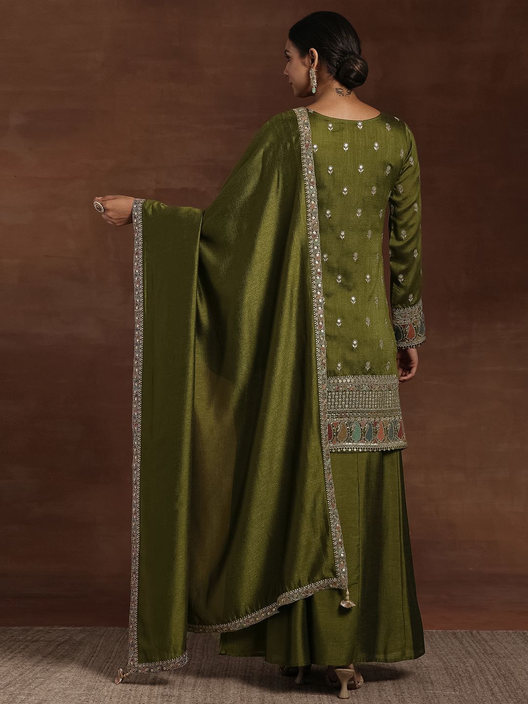 Dhiyona LL Women Ethnic Motifs Embroidered Regular Kurta with Palazzos & With Dupatta