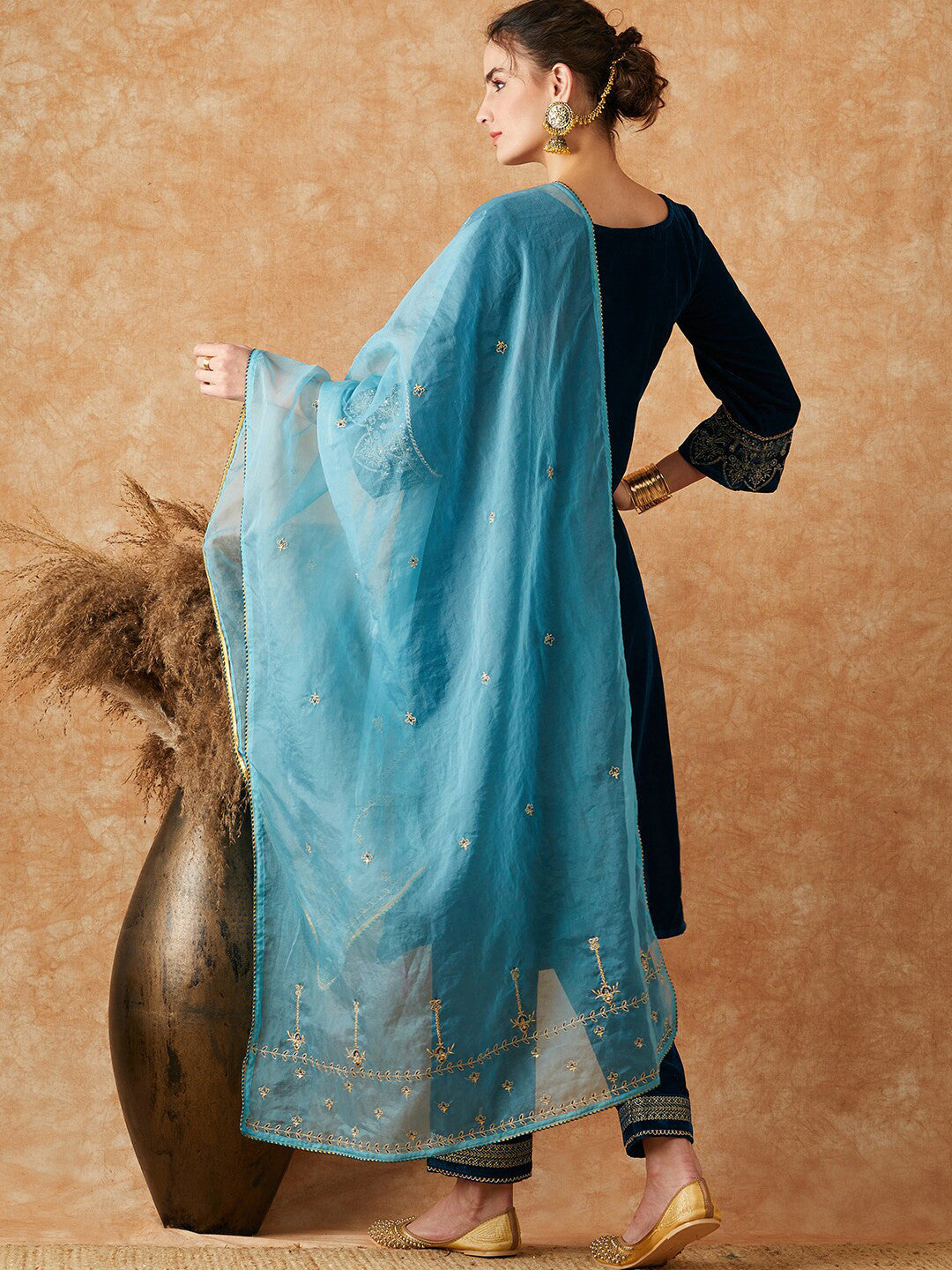 Embroidered Sequinned Velvet Kurta With Trousers & Dupatta