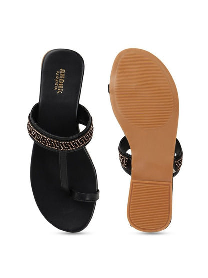 Dhiyona AK Women Embellished One Toe Flats