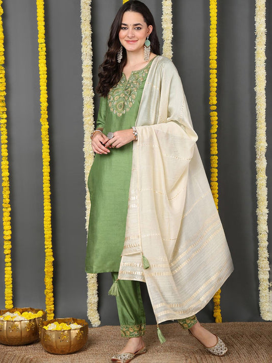 Dhiyona KL Floral Embroidered Regular Thread Work Kurta with Trousers & With Dupatta