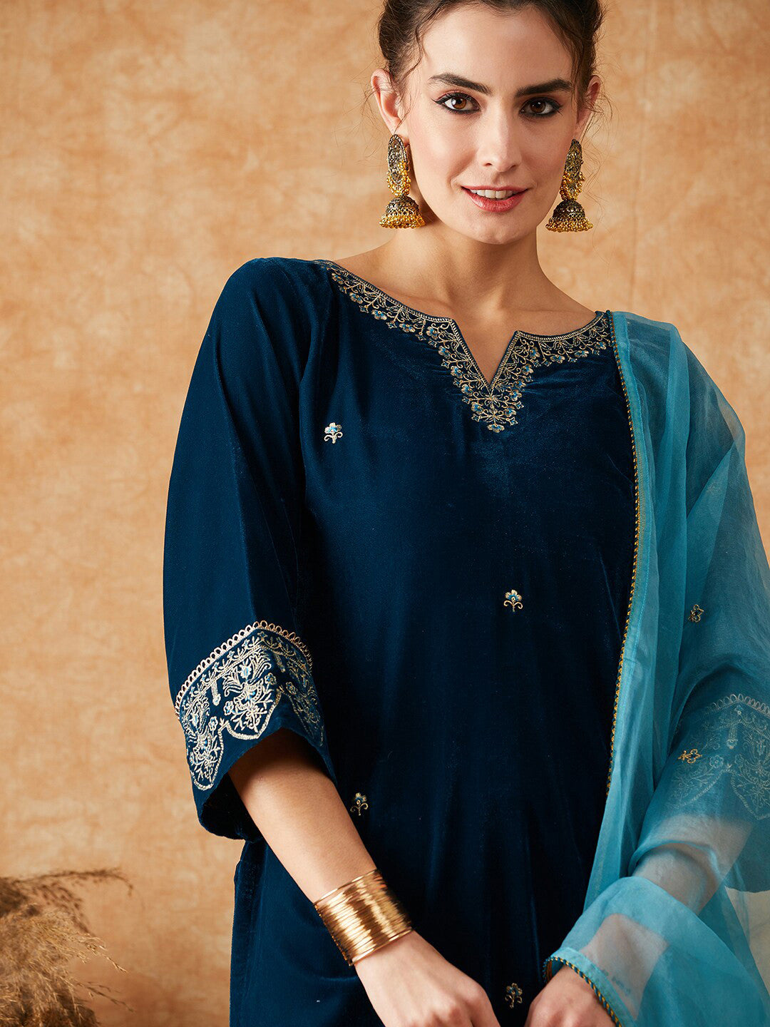 Embroidered Sequinned Velvet Kurta With Trousers & Dupatta