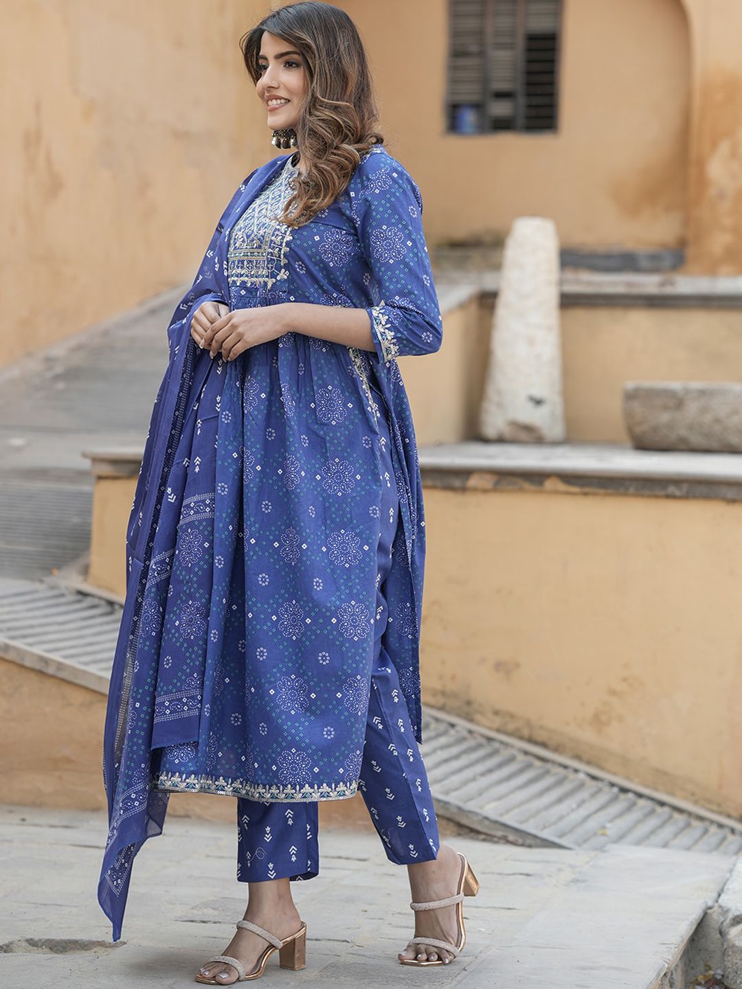 Dhiyona KL Bandhani Embroidered Round Neck Thread Work Pure Cotton Kurta Trousers & Dupatta
