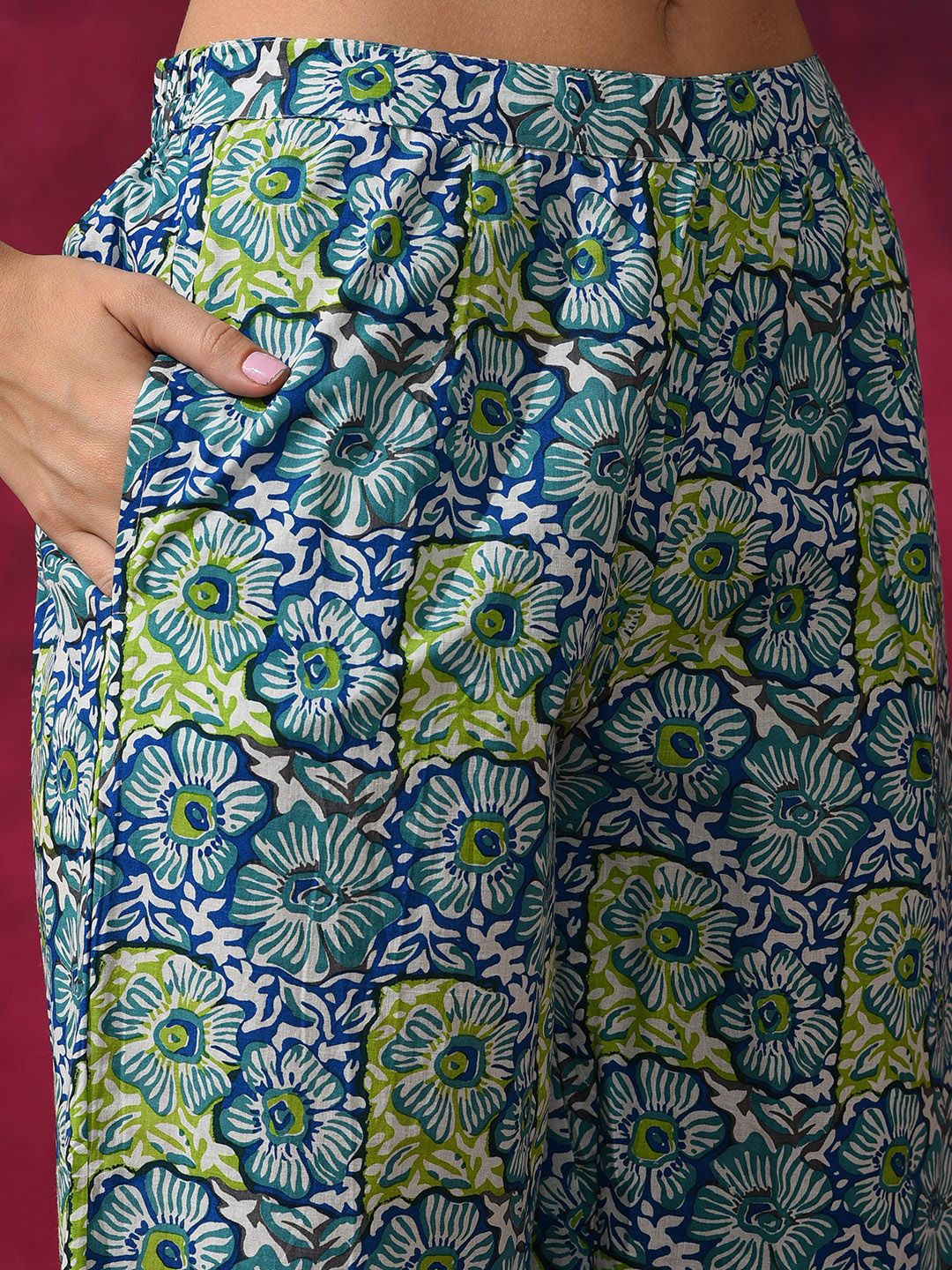 Dhiyona AN Blue Ethnic Motifs Printed Regular Pure Cotton Kurti with Sharara & Dupatta