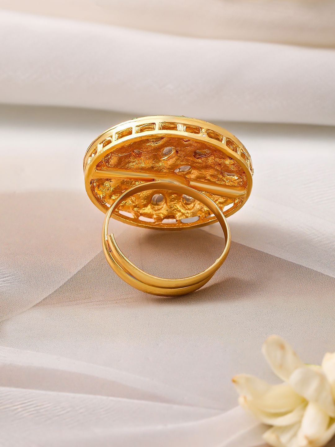 Dhiyona RJ Women's 18K Gold-Plated Black Enamelled and White Kundan Adjustable Ring with Round Design