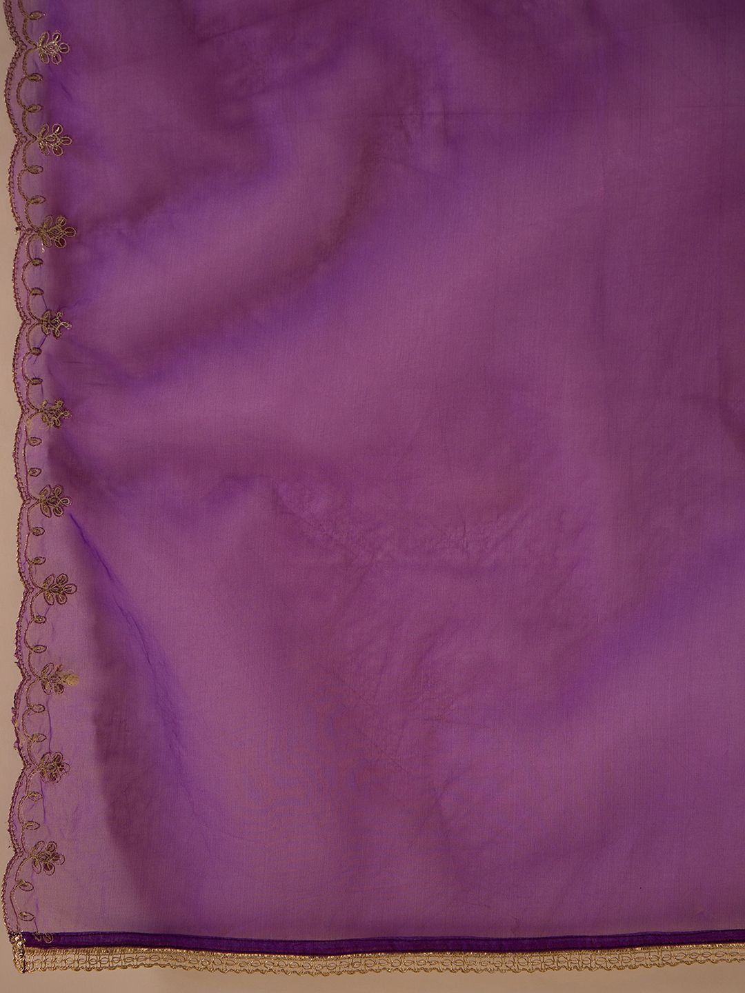 Ethnic Motifs Embroidered Sequinned Straight Kurta With Trousers & Dupatta