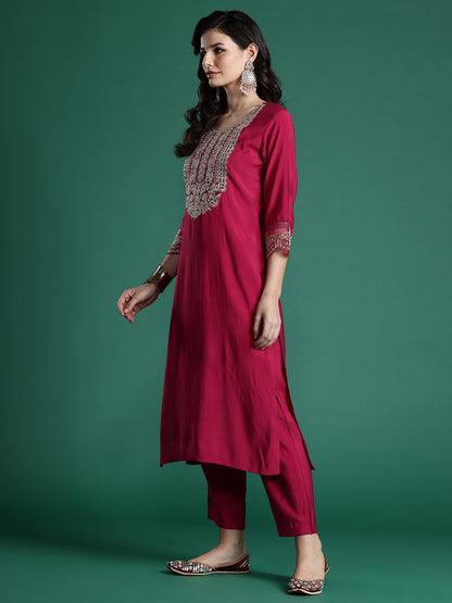 Women Ethnic Motifs Embroidered Zari Liva Kurta With Trousers & Dupatta