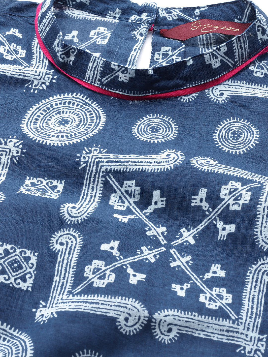 Women Navy Blue & Off-White Printed Kurta with Trousers