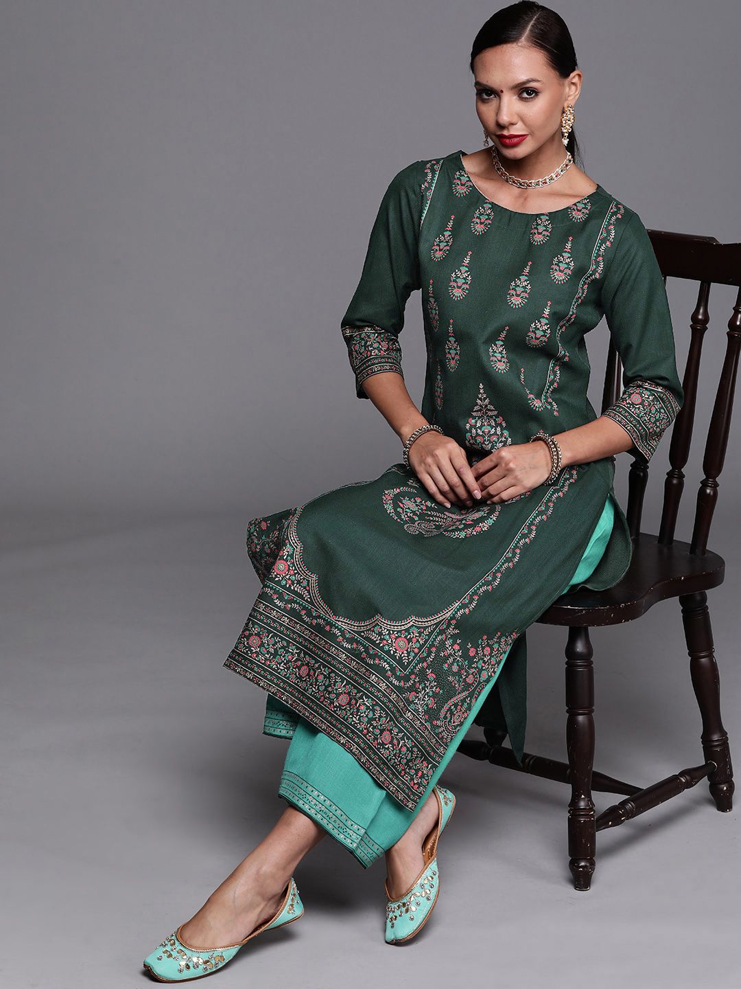 Dhiyona IE Women Green Ethnic Motifs Foil Printed Straight Kurta With Palazzo Set