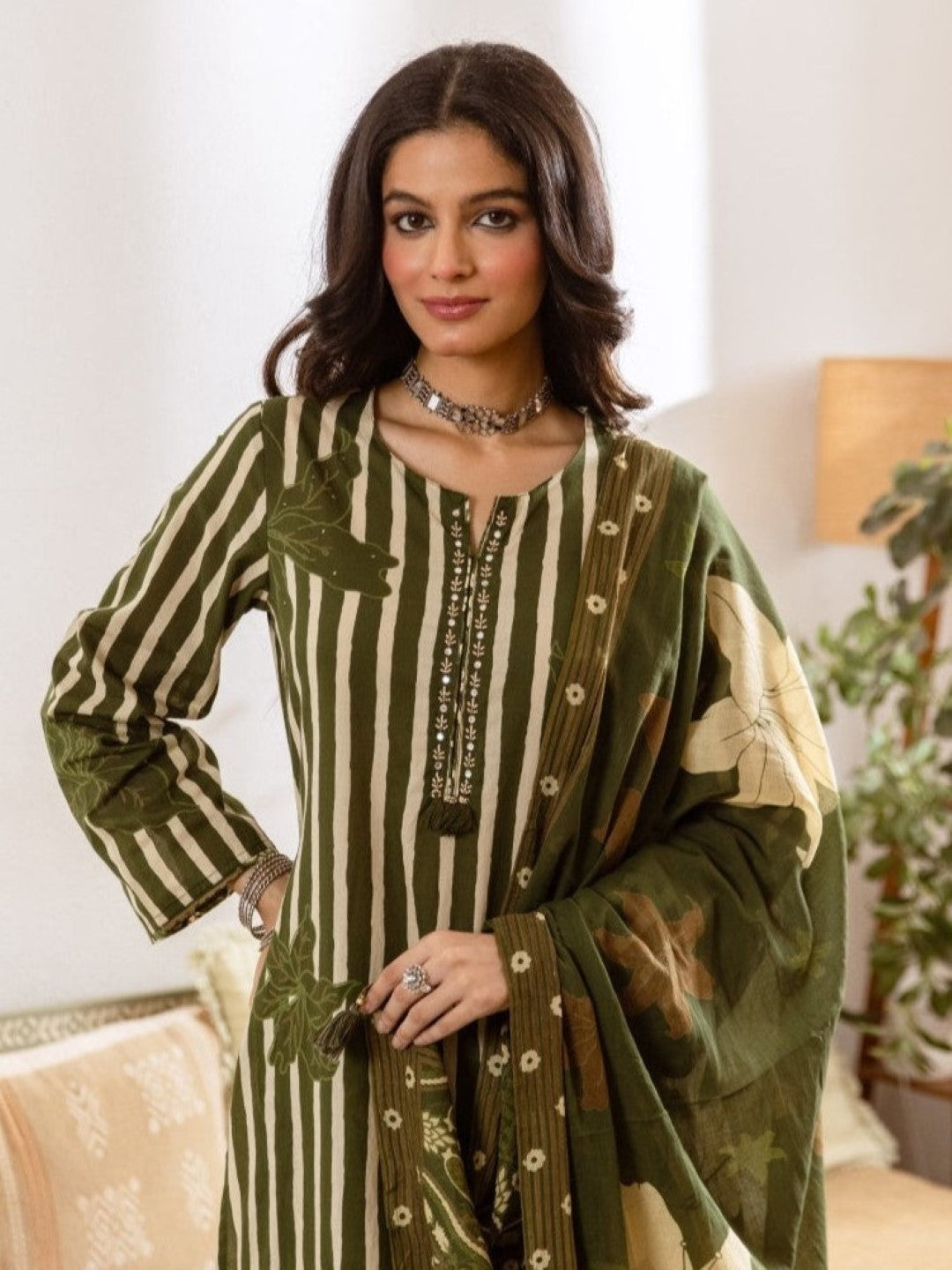 Karen olive cotton suit set