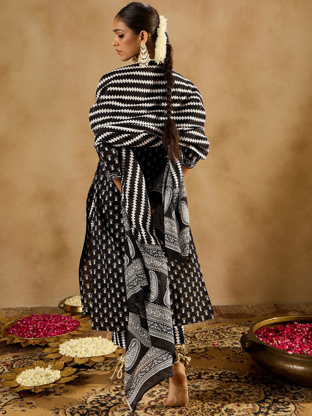 Black Ethnic Motifs Printed Pure Cotton Straight Kurta With Trousers & Dupatta