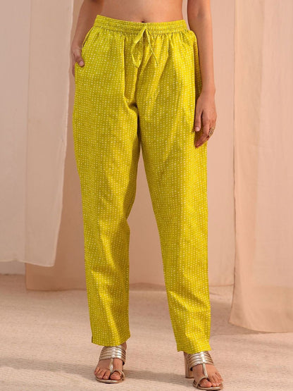 Women Bandhani Printed Regular Thread Work Kurta with Trousers & With Dupatta