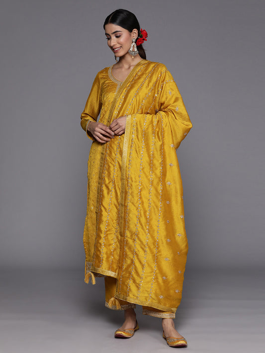 Women Ethnic Motifs Embroidered Sequinned Kurta With Trousers & With Dupatta