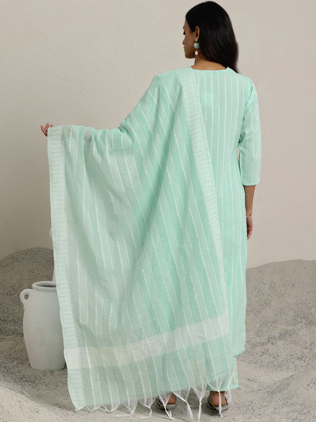 Women Regular Thread Work Kurta with Trousers & With Dupatta
