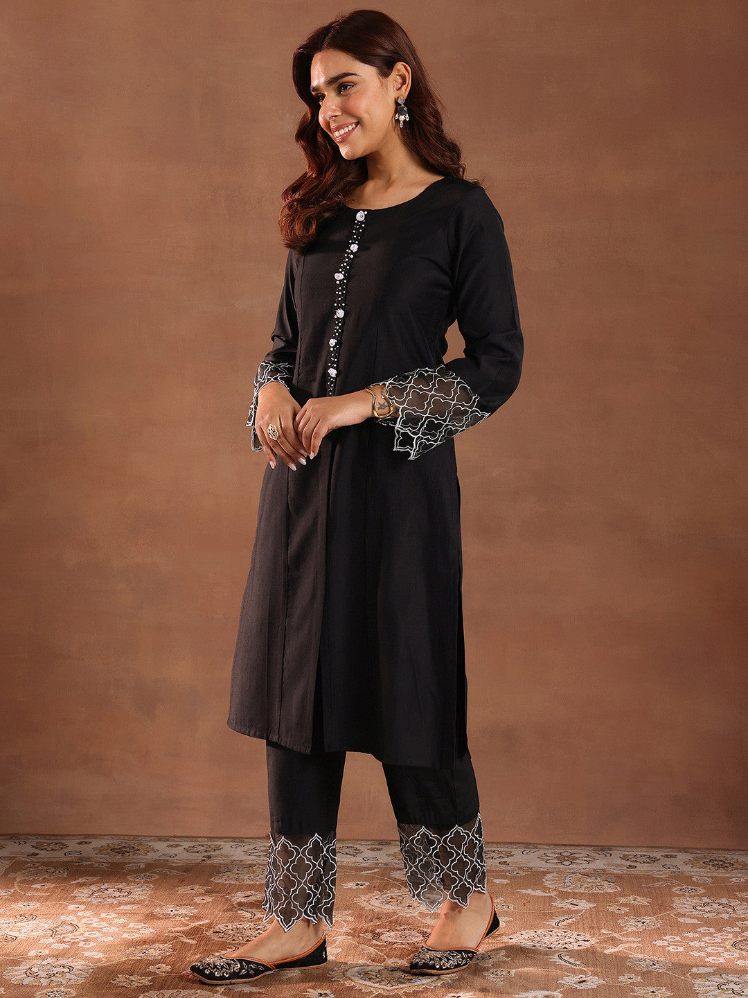 Women Ethnic Motifs Regular Thread Work Kurta with Trousers & With Dupatta