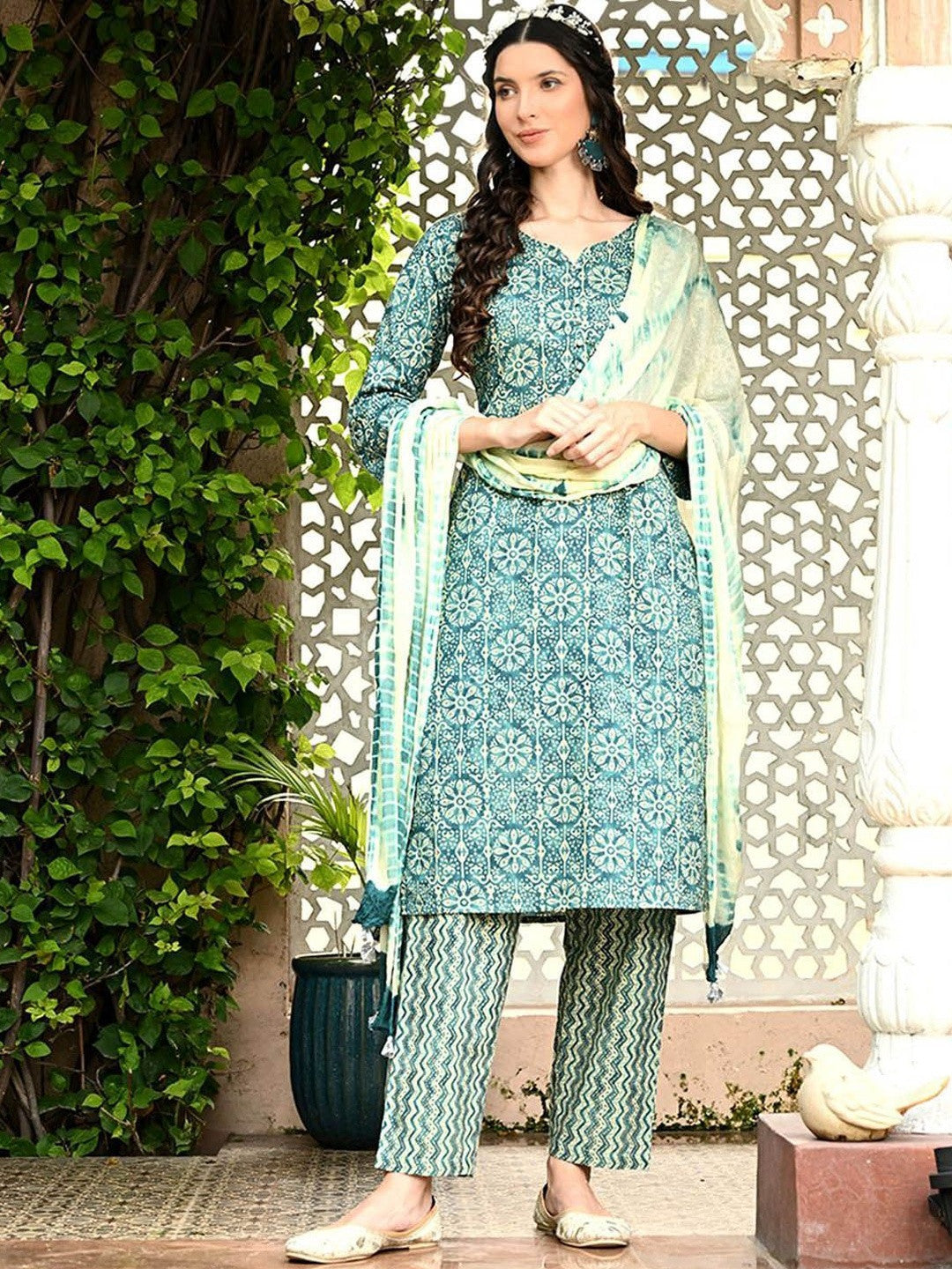 Women Ethnic Motifs Printed Regular Pure Cotton Kurta with Trousers & With Dupatta