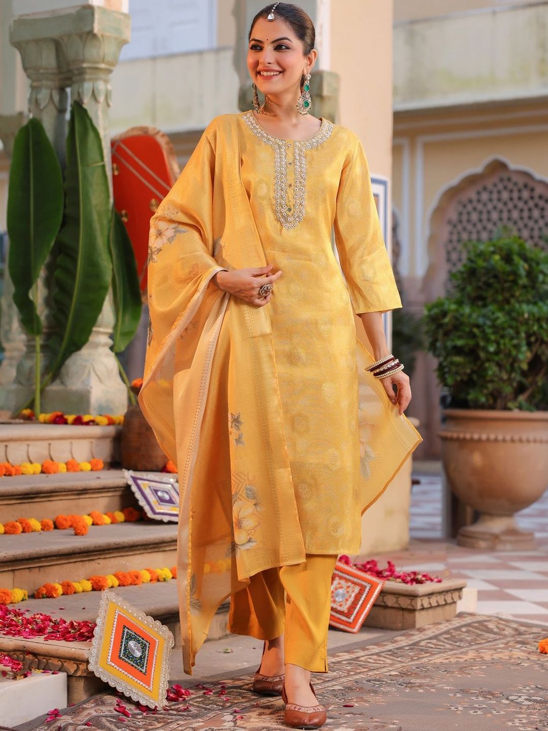 Dhiyona RR Women's Ethnic Motifs Regular Pure Cotton Kurta with Trousers & With Dupatta