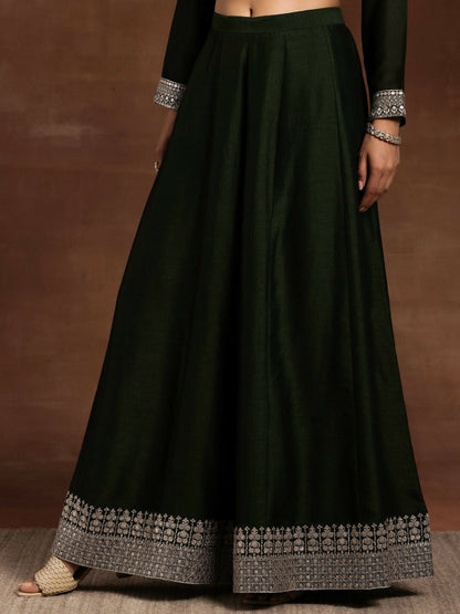 Women's LB Green Embroidered Silk Blend Straight Suit With Dupatta