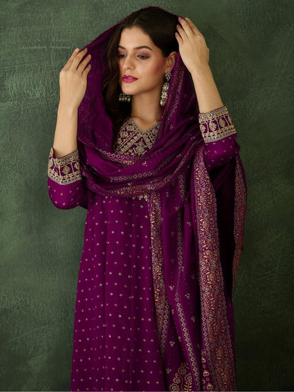 Dhiyona KL Women Purple Art Silk Embroidered Kurta Sets
