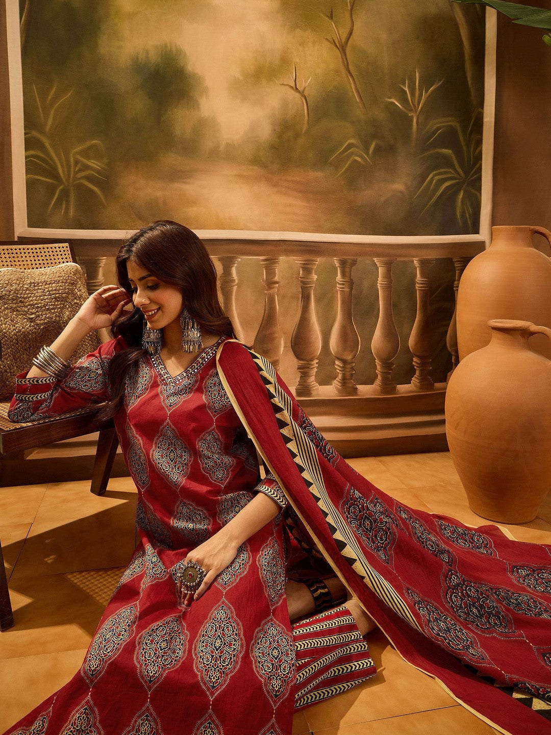 Printed Pure Cotton V-Neck Kurta & Trousers Kurta Sets